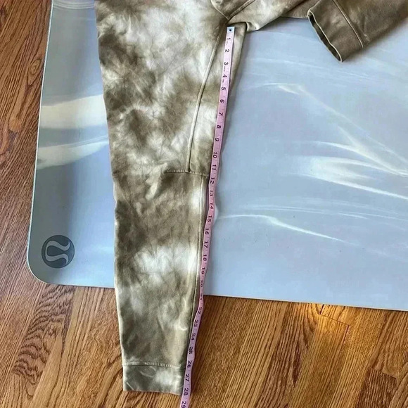 Lululemon I XS (men’s) - Picture 4 of 10